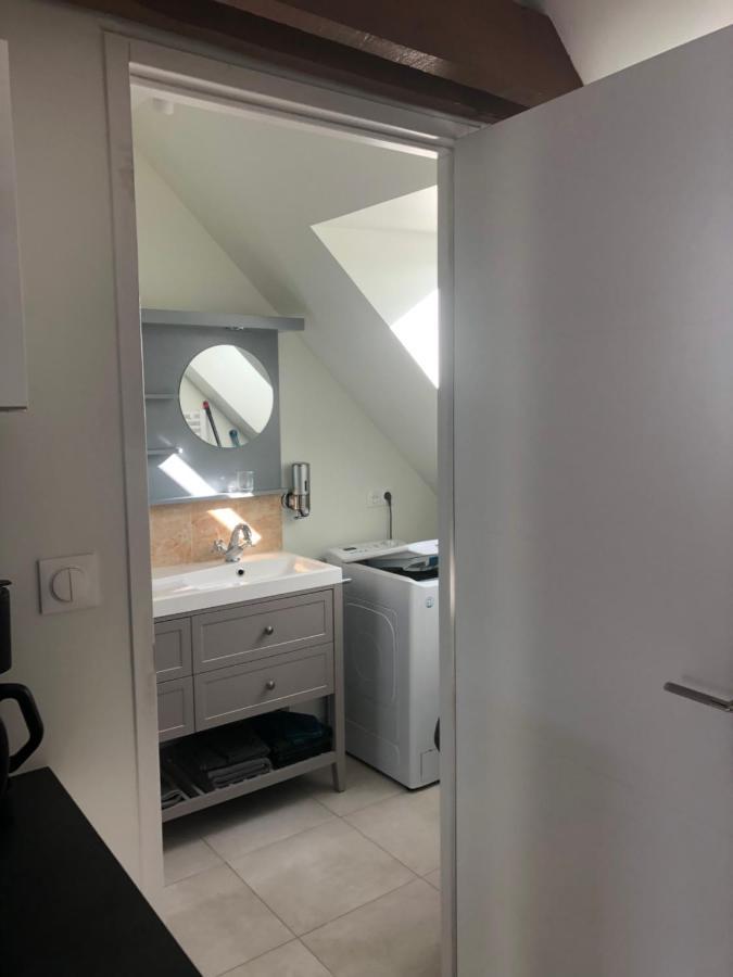 Residence Merlin Appart Des Druides Saint-Malon-sur-Mel Esterno foto